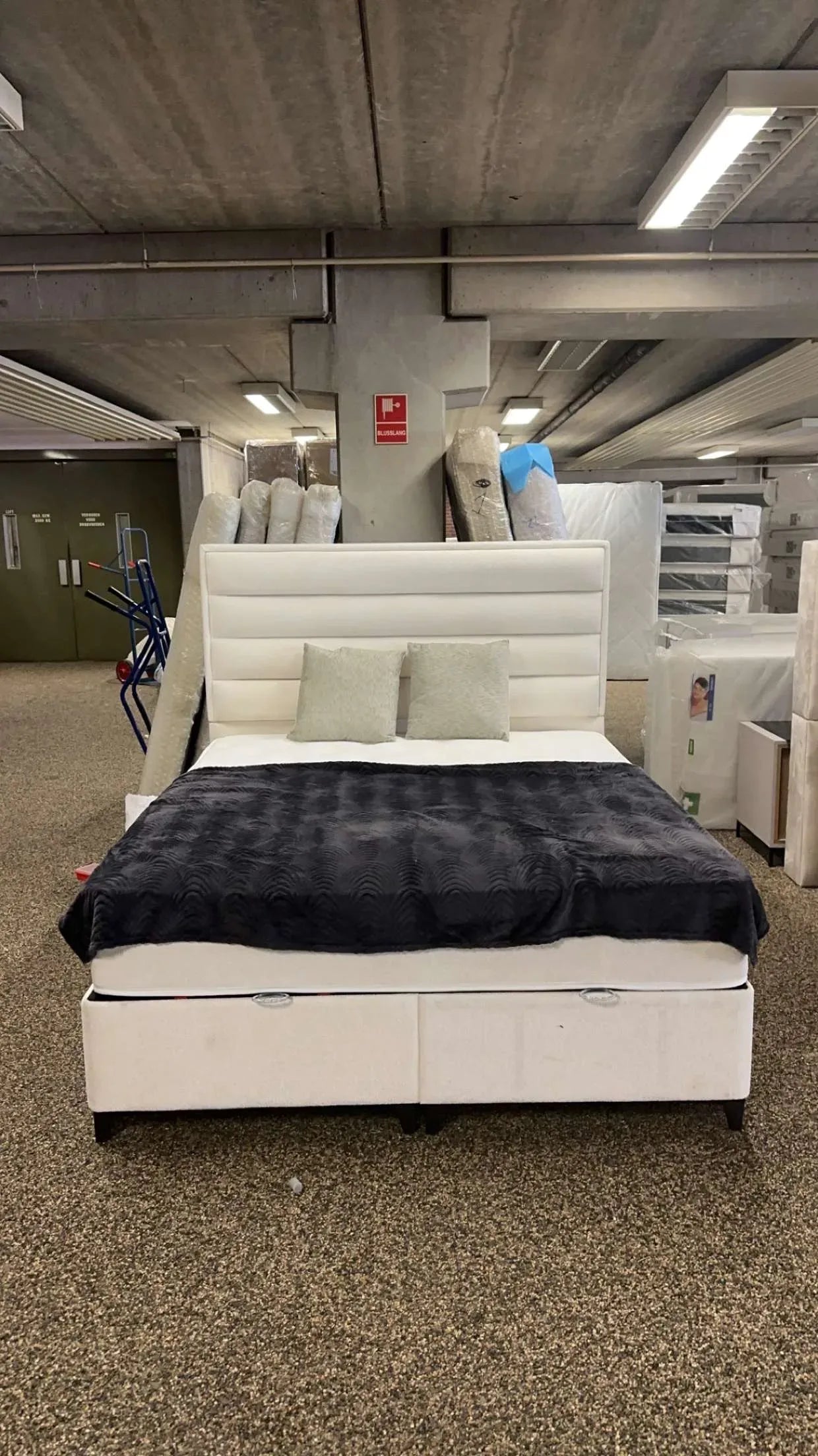 Lory | Box spring with storage space | 90×200 to 220×220 | White | Multiple colours available